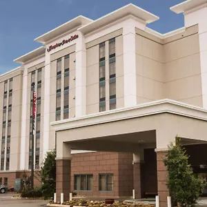 3* Hotel Hampton & Nashville-airport