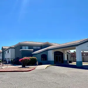 https://budget-inn-phoenix.hotelsofphoenix.com